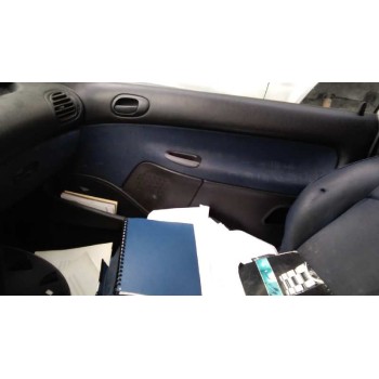 peugeot 206 berlina del año 2004