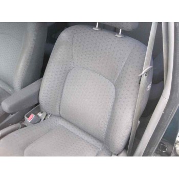 kia carens del año 2004