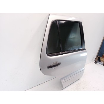 Recambio de puerta trasera derecha para mercedes-benz clase m (w163) ml 270 cdi (163.113) referencia OEM IAM A1637301605  