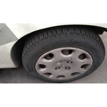 peugeot 206 berlina del año 2004