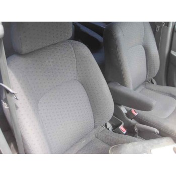 kia carens del año 2004