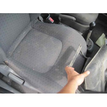 kia carens del año 2004