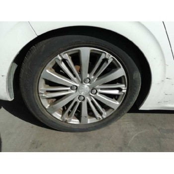 Recambio de llanta para peugeot 208 referencia OEM IAM 6.0JX16 CH4-23 X1 16