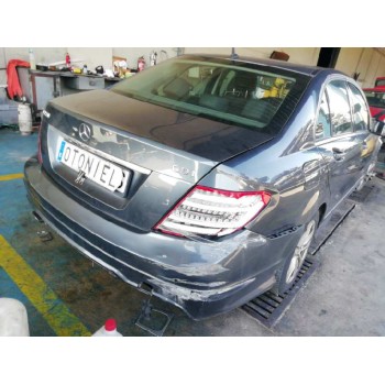 mercedes-benz clase c (w204) berlina del año 2013