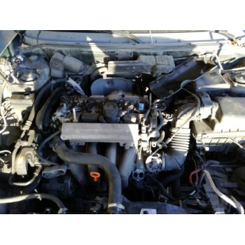 volvo s40 berlina del año 1999