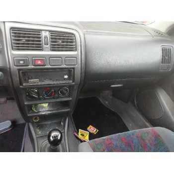 nissan almera (n15) del año 1999