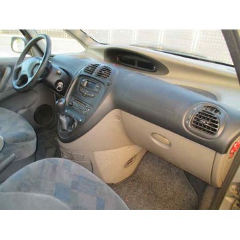 citroën xsara picasso del año 2000