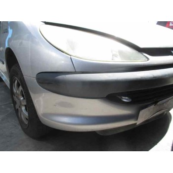 peugeot 206 berlina del año 2001