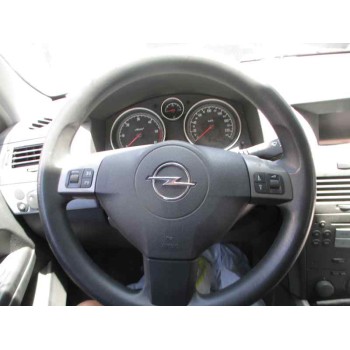 opel astra h berlina del año 2005