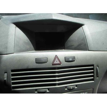 opel astra h berlina del año 2005