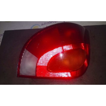 PILOTO TRASERO DERECHO 1ª SERIE