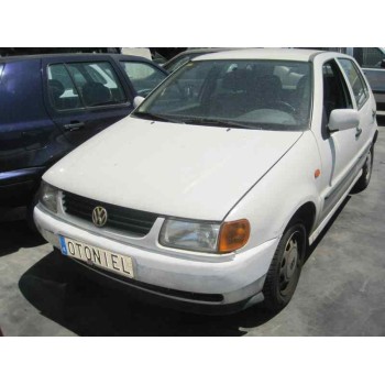 volkswagen polo berlina (6n1) del año 1995