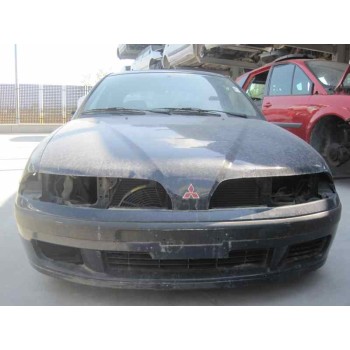 mitsubishi carisma berlina 5 (da0) del año 2000