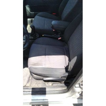 skoda octavia berlina (1u2) del año 2002