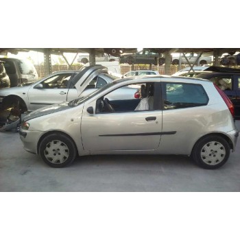 fiat punto berlina (188) del año 2001