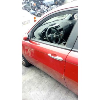 alfa romeo 147 (190) del año 2001