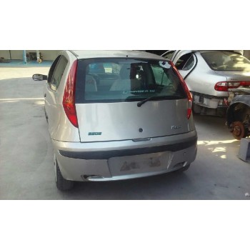 fiat punto berlina (188) del año 2001