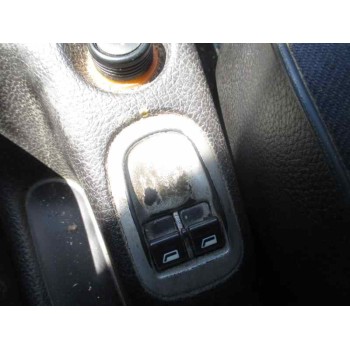 peugeot 206 berlina del año 2001