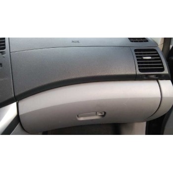 mitsubishi grandis (na0w) del año 2006