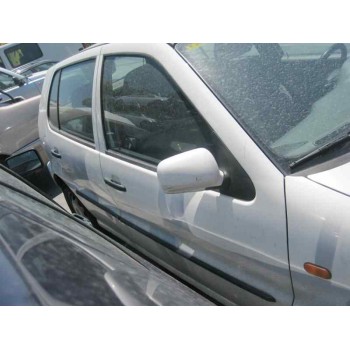 volkswagen polo berlina (6n1) del año 1995