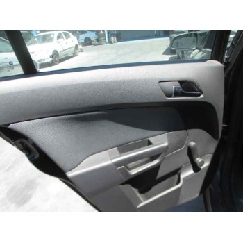 opel astra h berlina del año 2005