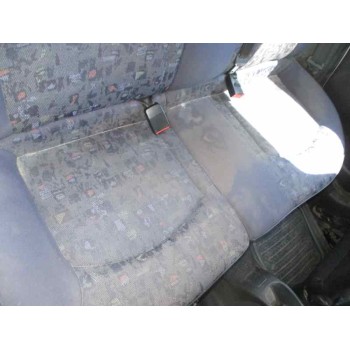 peugeot 206 berlina del año 2001