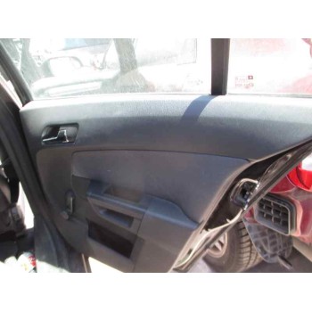 opel astra h berlina del año 2005