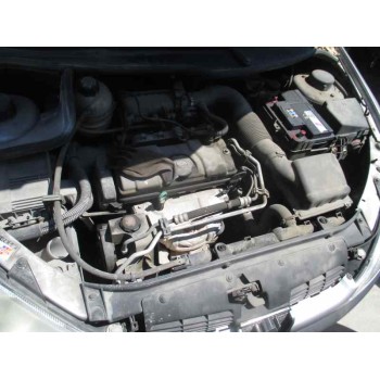 peugeot 206 berlina del año 2001