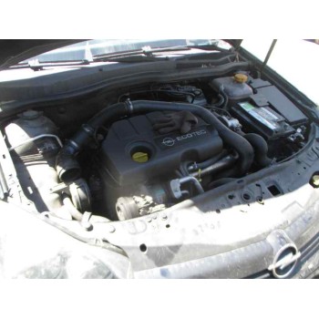 opel astra h berlina del año 2005