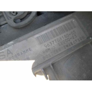 peugeot 206 berlina del año 2001