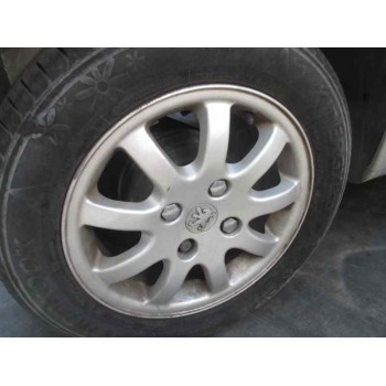 peugeot 206 berlina del año 2001