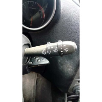 alfa romeo 147 (190) del año 2001