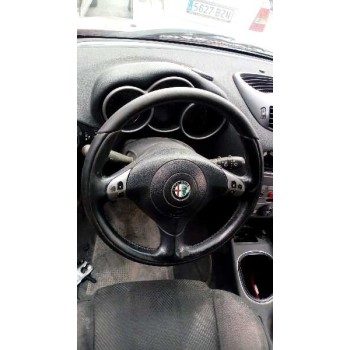 alfa romeo 147 (190) del año 2001