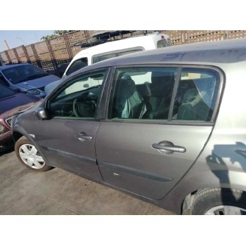 renault megane ii berlina 5p del año 2004