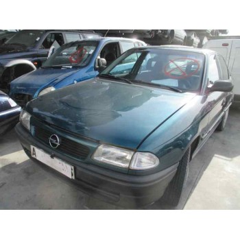 opel astra f berlina del año 1995
