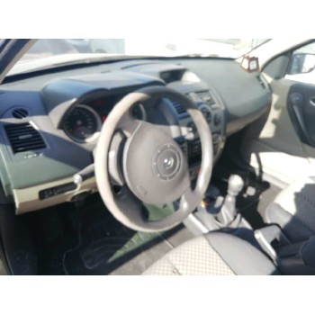 renault megane ii berlina 5p del año 2004