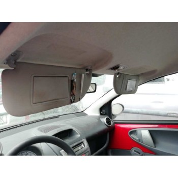 peugeot 107 del año 2006