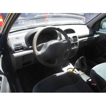 renault clio ii fase i (b/cbo) del año 2000