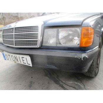 mercedes-benz clase c (w201) berlina del año 1988