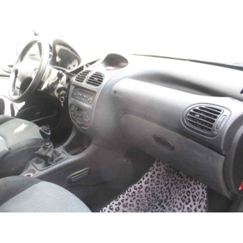 peugeot 206 berlina del año 2004