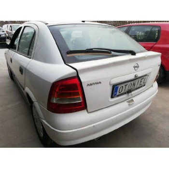 opel astra g berlina del año 2003