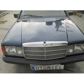 mercedes-benz clase c (w201) berlina del año 1988