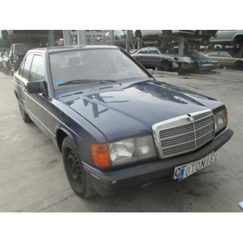 mercedes-benz clase c (w201) berlina del año 1988