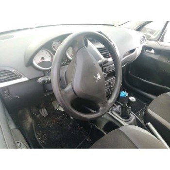 peugeot 207 del año 2008