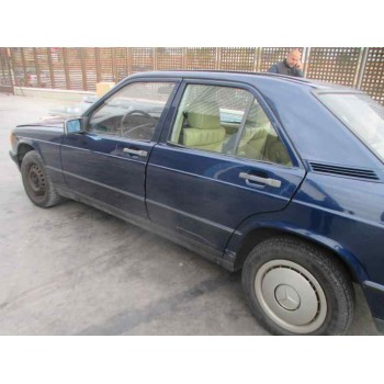 mercedes-benz clase c (w201) berlina del año 1988