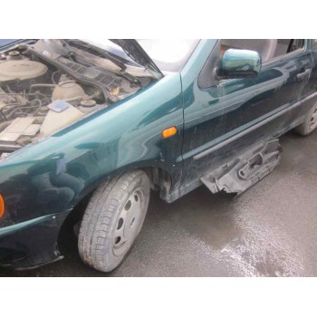 volkswagen polo berlina (6n1) del año 1994