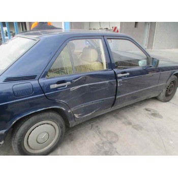mercedes-benz clase c (w201) berlina del año 1988