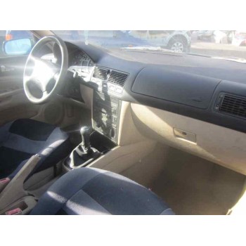 volkswagen golf iv berlina (1j1) del año 2002