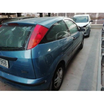 ford focus berlina (cak) del año 2001