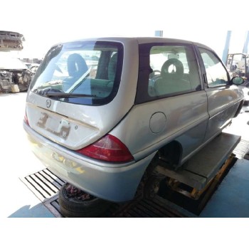 lancia lancia y del año 2003